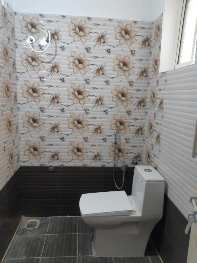 Cnr Residency Hotel Madanapalle Bagian luar foto